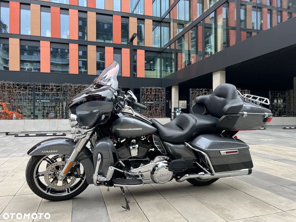 Harley-Davidson Touring Ultra Limited - 4
