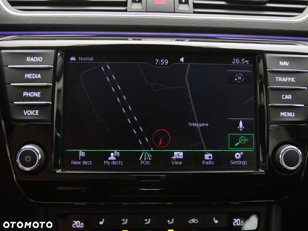Skoda Superb 2.0 TDI Style DSG - 24