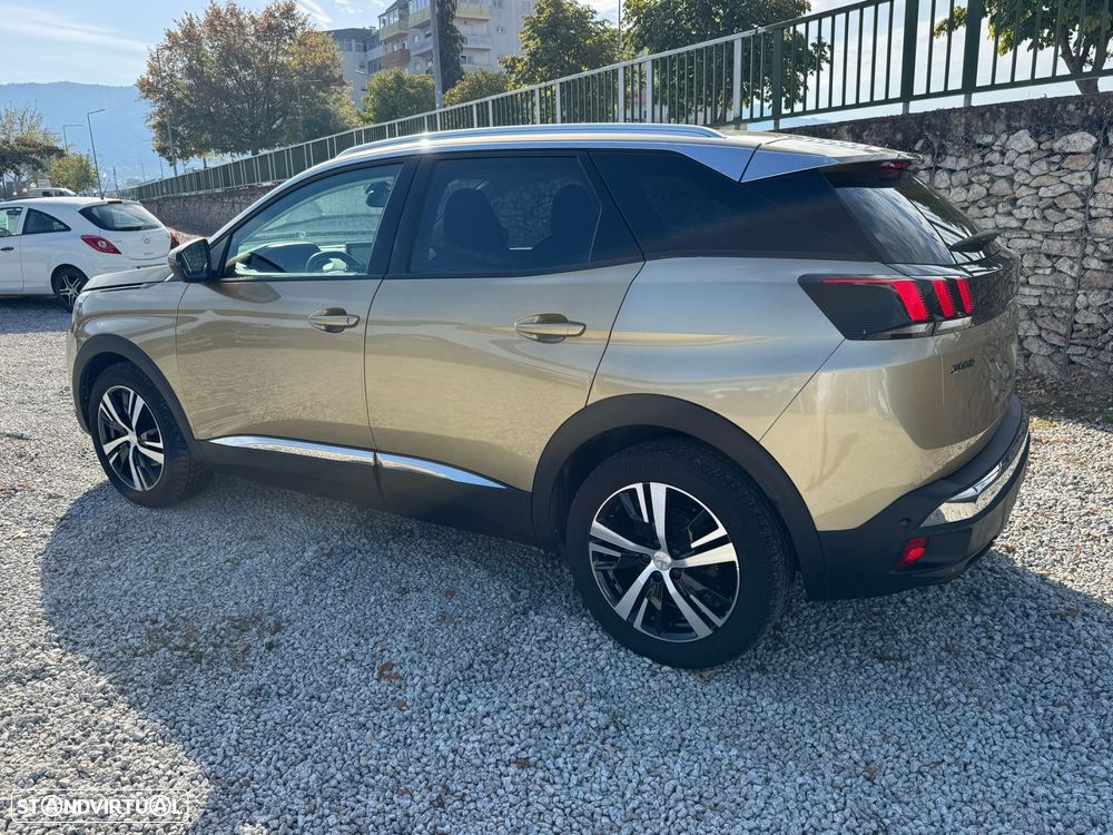 Peugeot 3008 1.2 PureTech Allure - 4