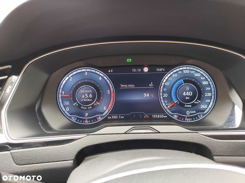 Volkswagen Passat - 2