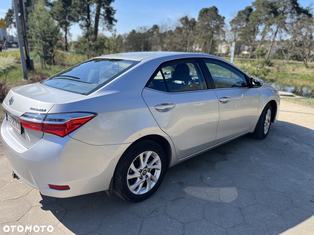 Toyota Corolla - 9