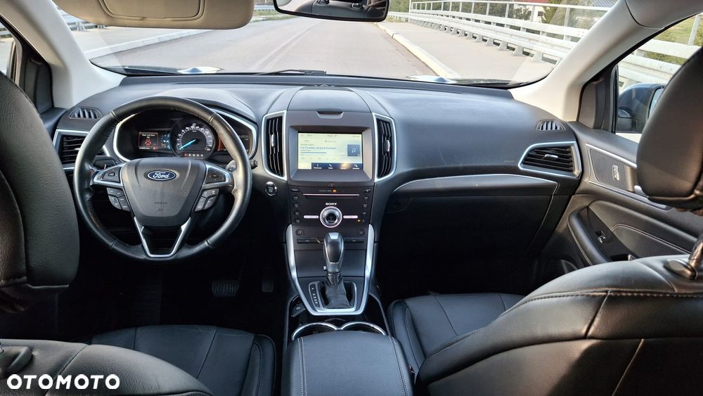 Ford Edge - 15