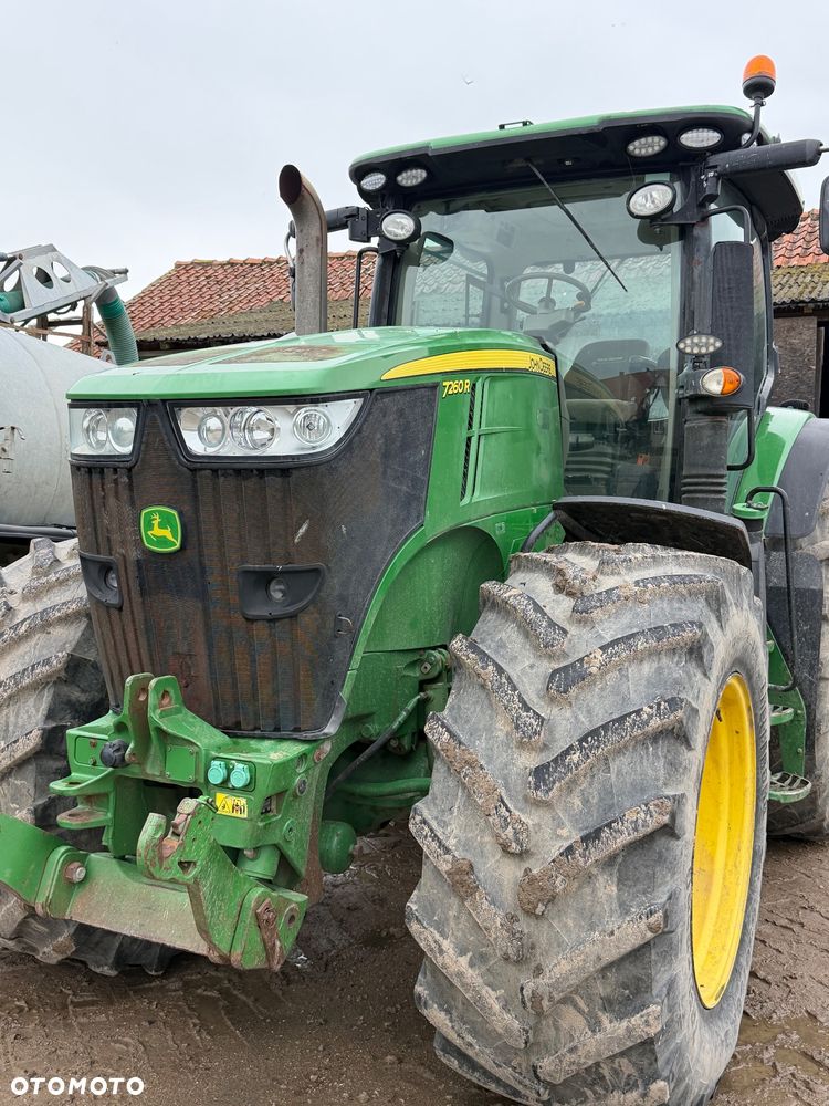 John Deere 7260R - 1