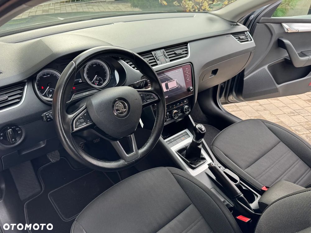 Skoda Octavia 1.6 TDI Ambition - 10