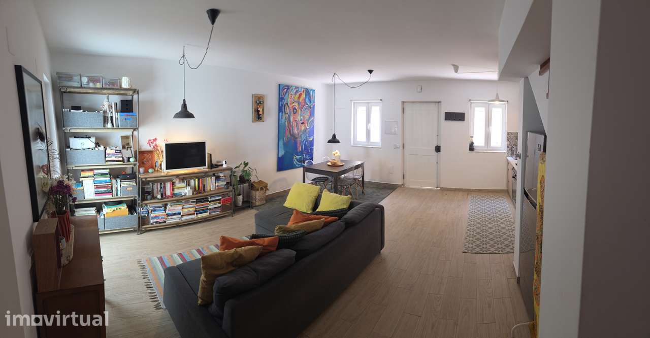 Moradia T1+1 Duplex | Logradouro | Escritório | PV | Campo de Ourique - Grande imagem: 4/24