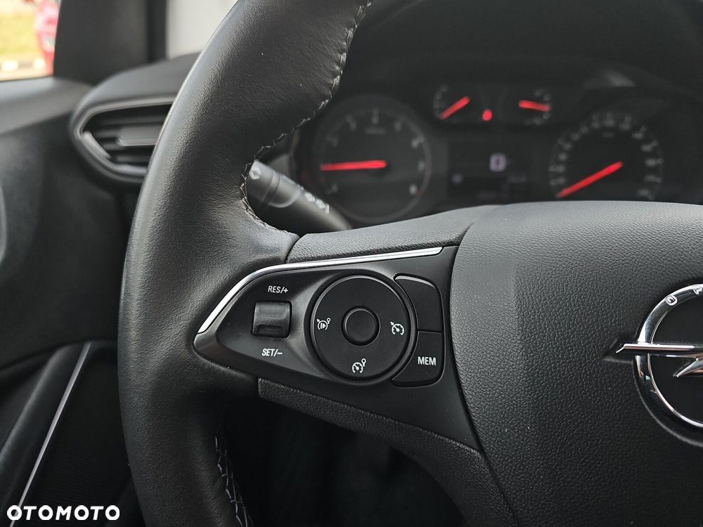 Opel Crossland X 1.2 T Enjoy S&S - 16