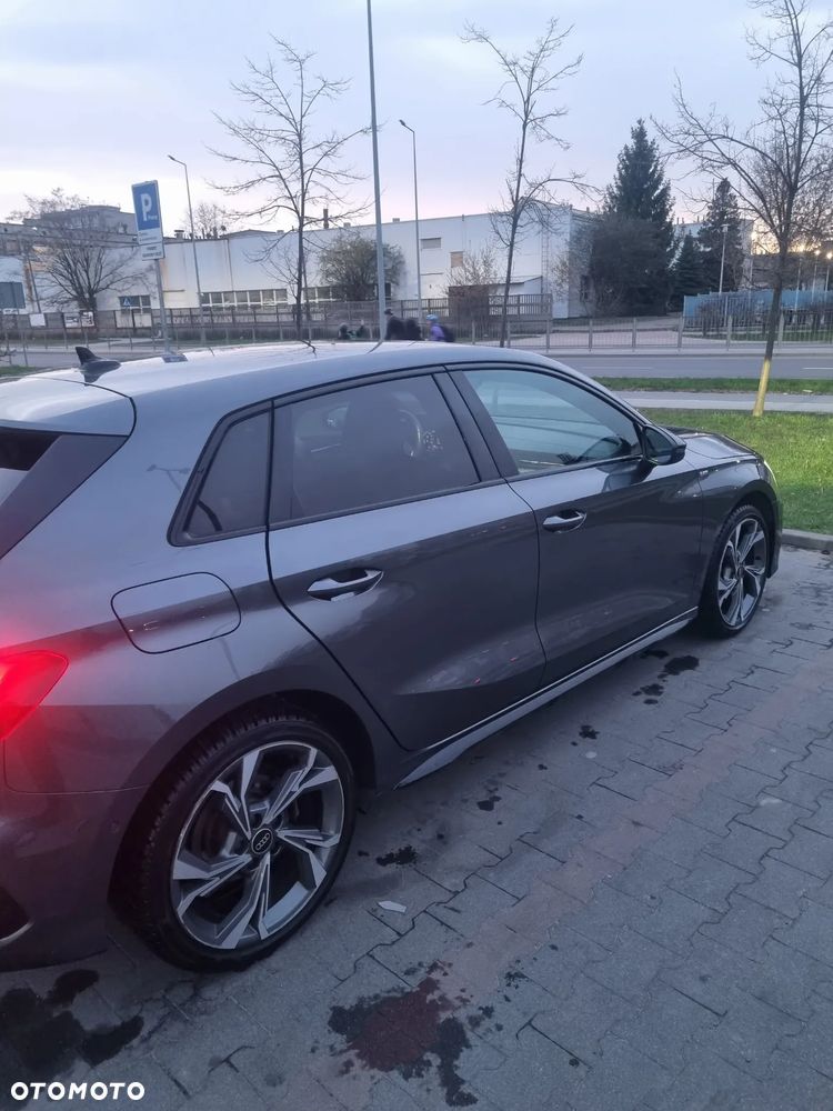 Audi A3 Sportback - 12