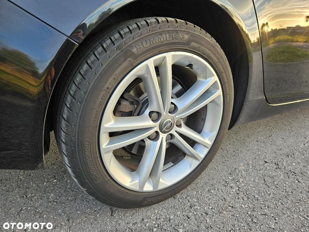 Opel Insignia - 12