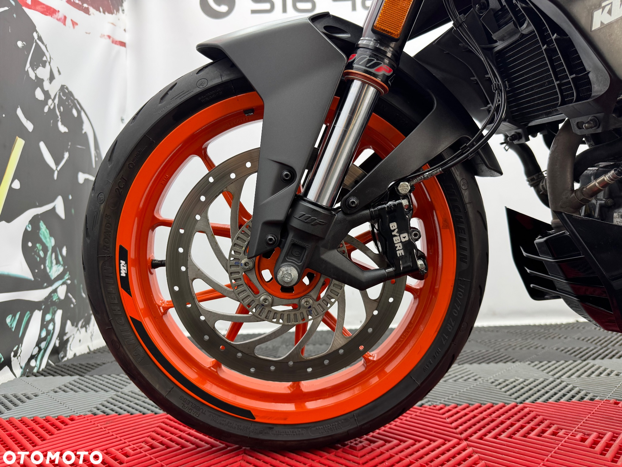 KTM Duke - 13