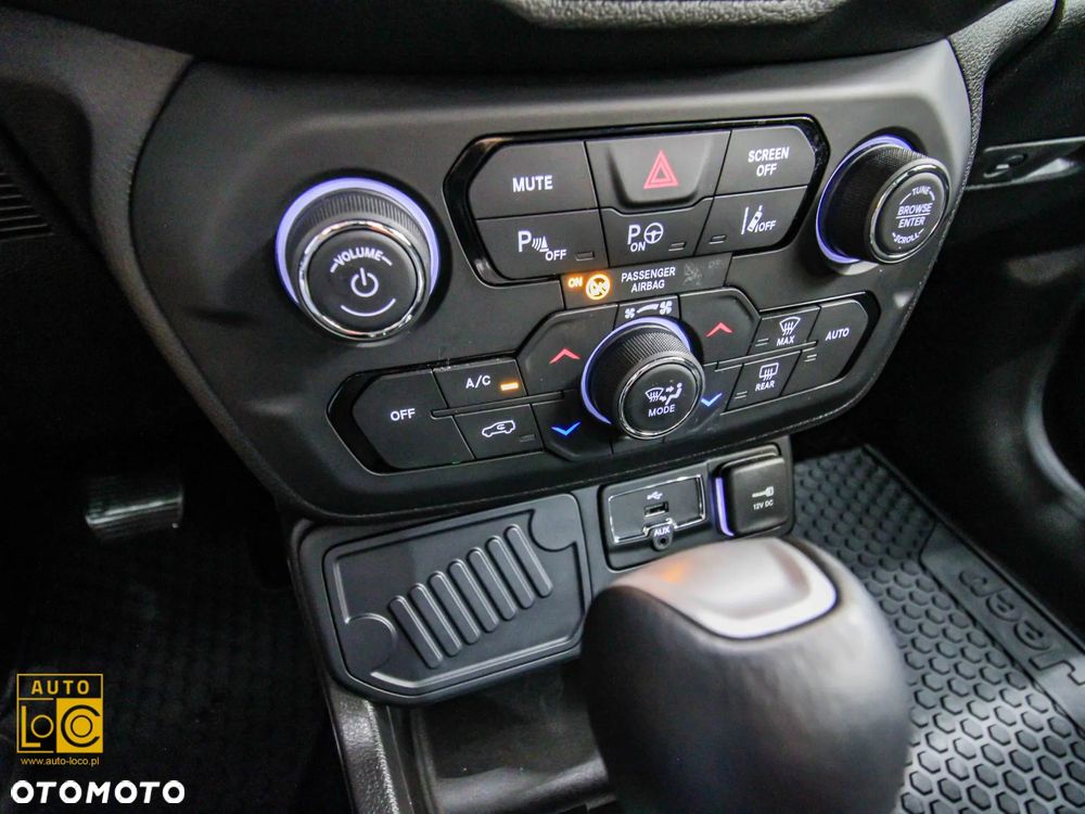 Jeep Renegade 1.3 GSE T4 Turbo Limited FWD S&S - 27