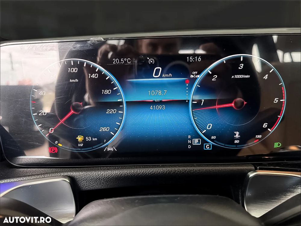 Mercedes-Benz GLB 200 d 4Matic 8G-DCT Progressive - 22