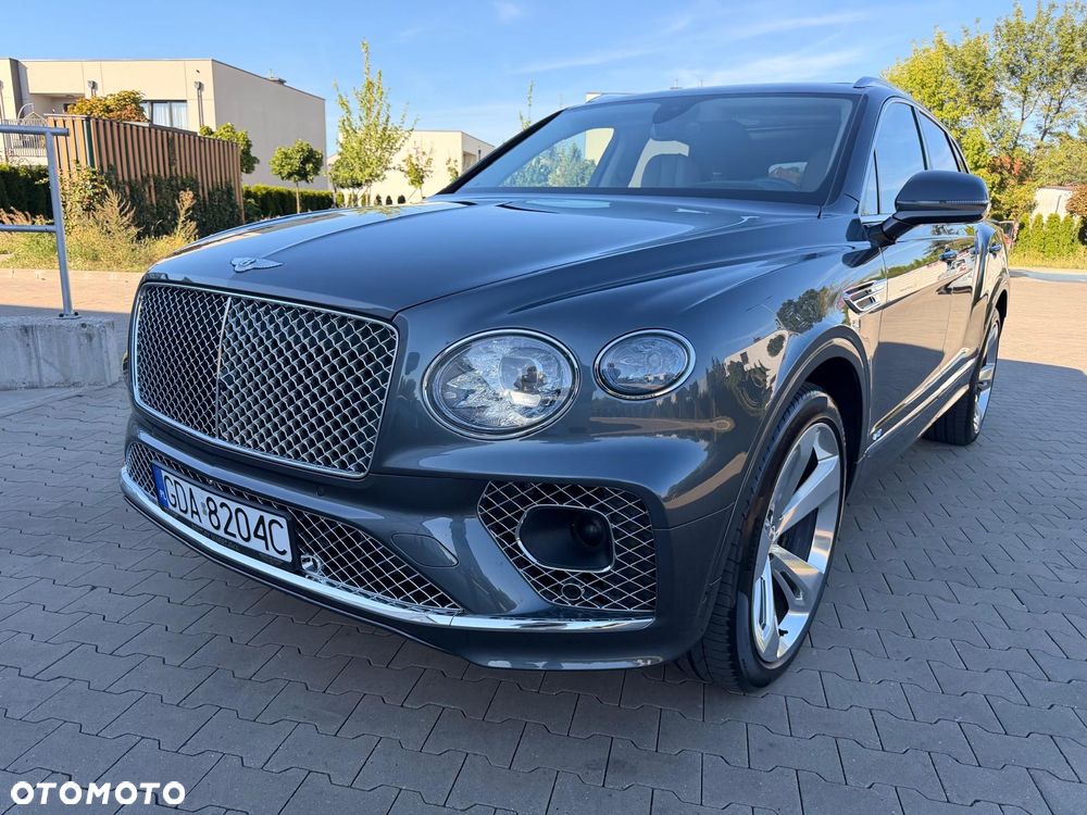 Bentley Bentayga - 2