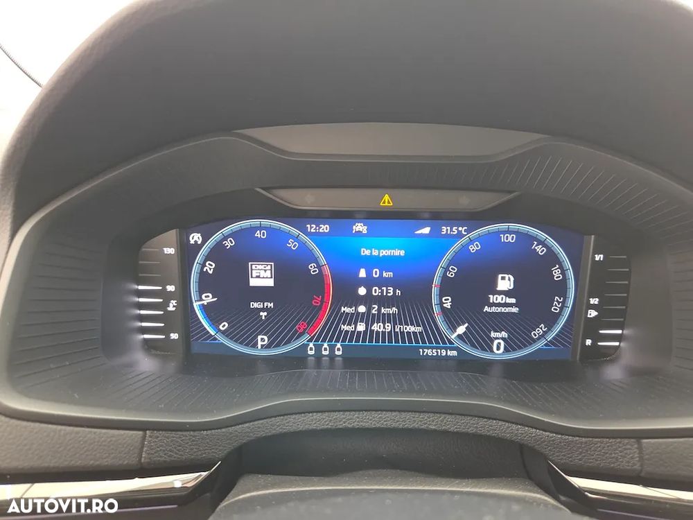 Skoda Karoq 1.5 TSI ACT DSG Style - 11