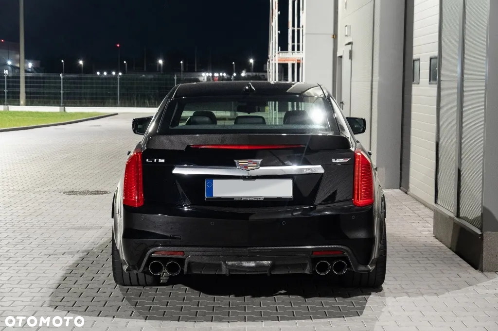 Cadillac CTS - 9