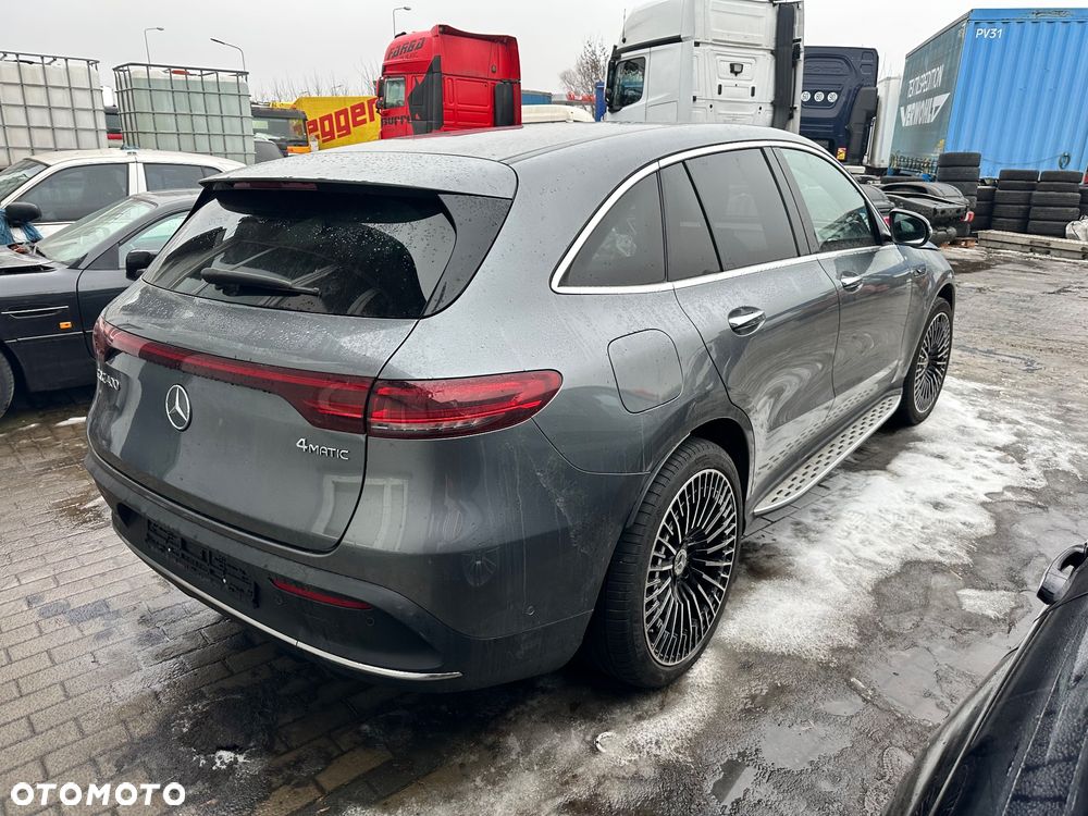 Mercedes-Benz EQC 400 4-Matic Sport - 4