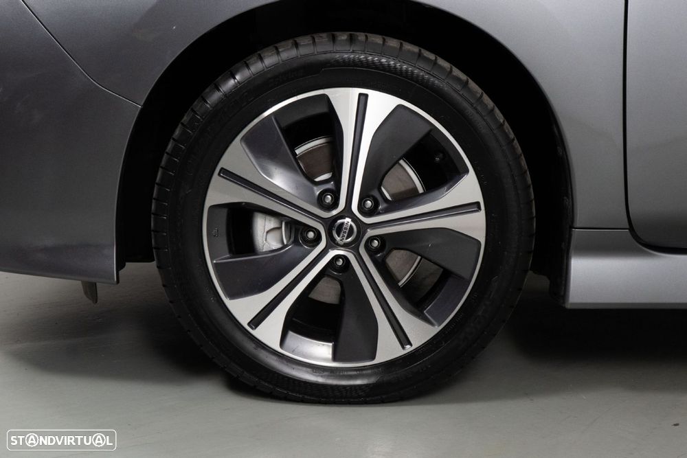 Nissan Leaf Tekna - 21