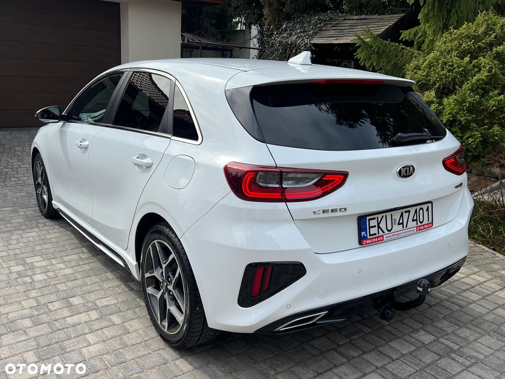 Kia Ceed 1.6 CRDi DCT GT Line - 10