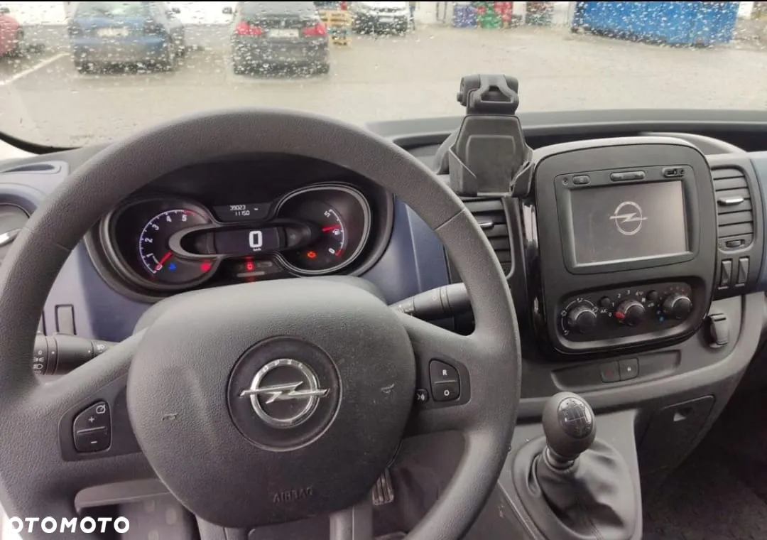 Opel VIVARO - 14