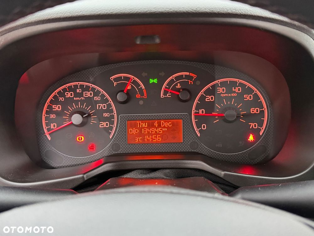 Fiat Fiorino 1.4 8V Dynamic - 16