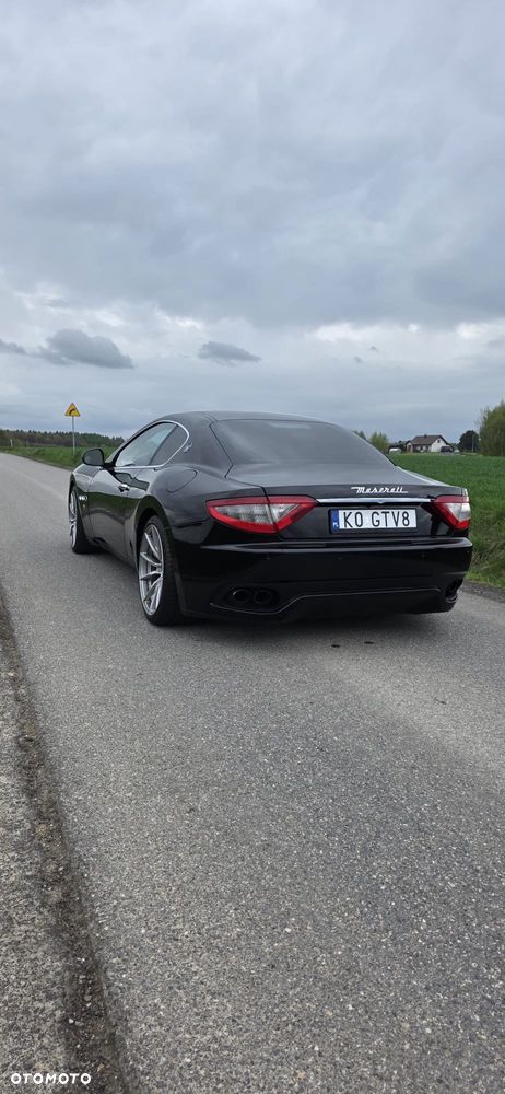Maserati GranTurismo Automat - 12