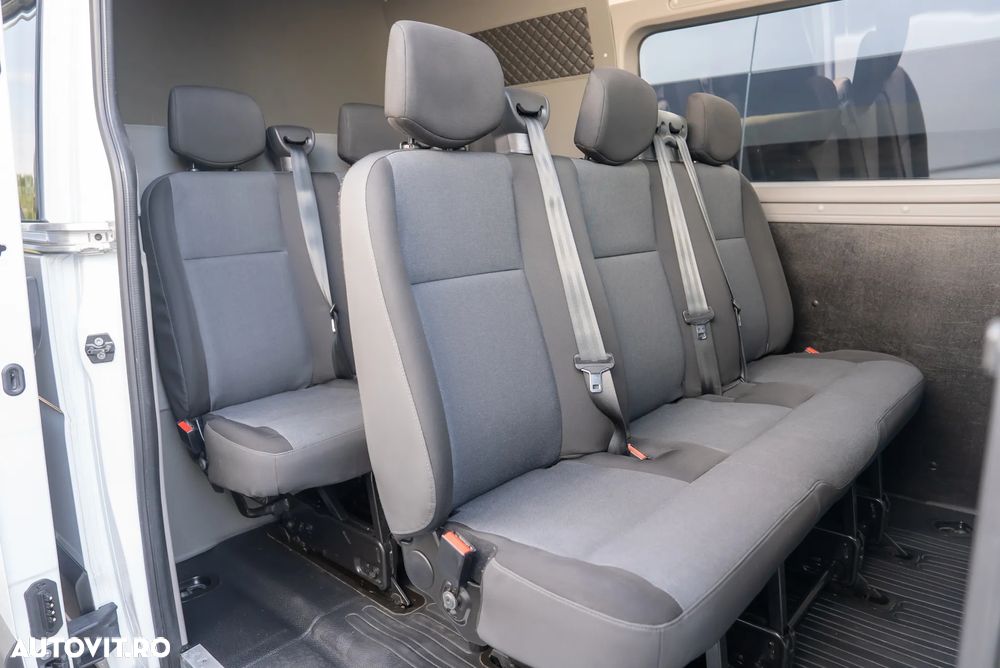 Renault Master 2.3 Blue dCi 145 TT Combi 3,5t L2H2 8+1 - 10