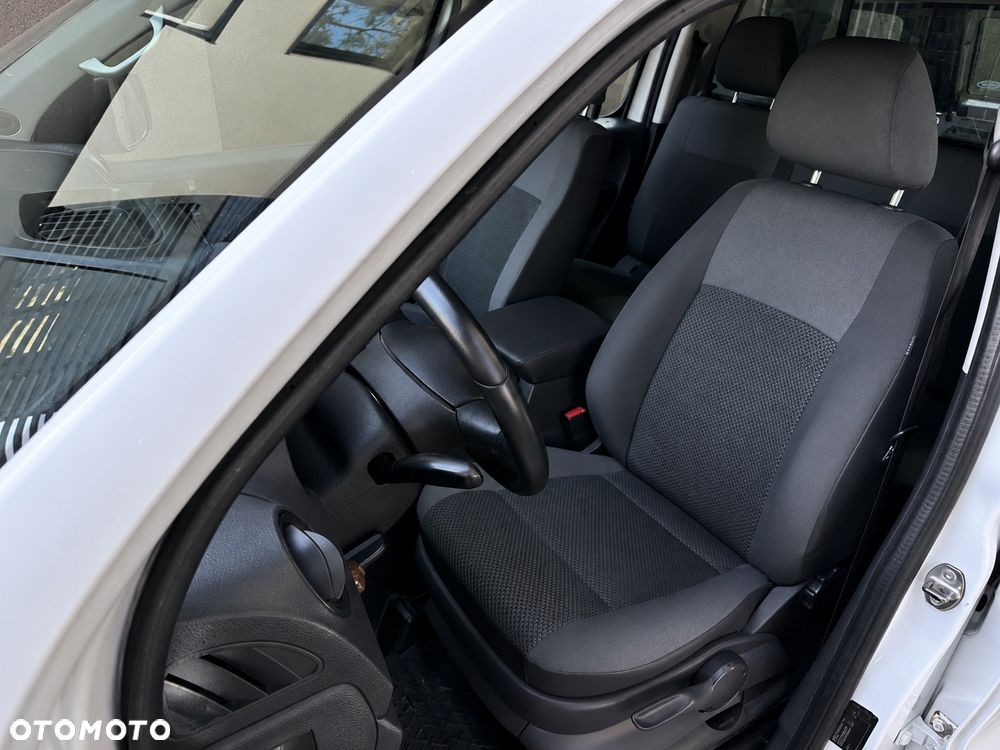 Volkswagen Amarok 2.0 BiTDI Trendline - 29