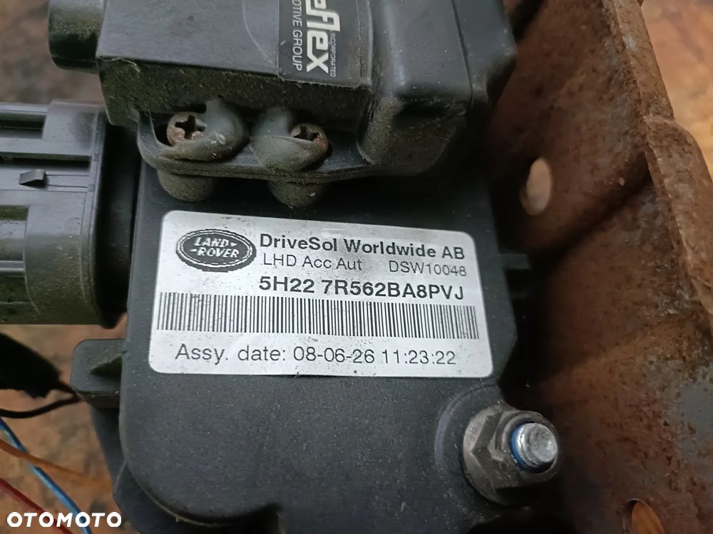 LAND RANGE ROVER III L320 01-12 r. PEDAŁ gazu potencjometr + - 3