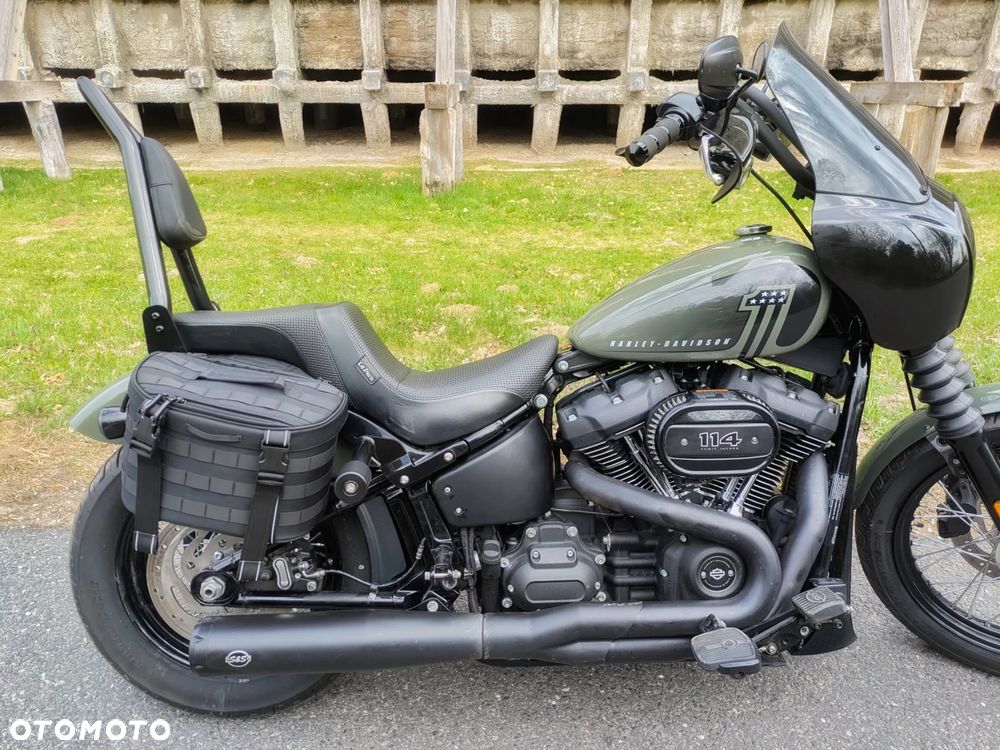 Harley-Davidson Softail Street Bob - 4
