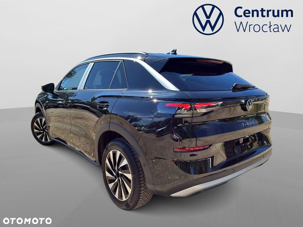 Volkswagen T-Roc - 11