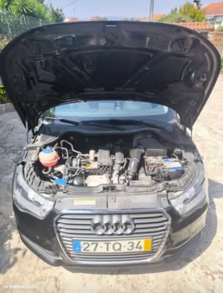 Audi A1 Sportback 1.2 TFSI S line Sport Pack - 2