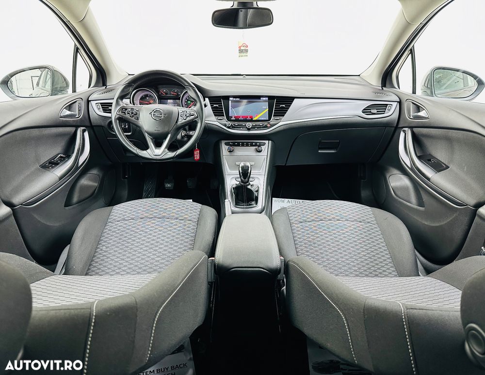 Opel Astra - 32