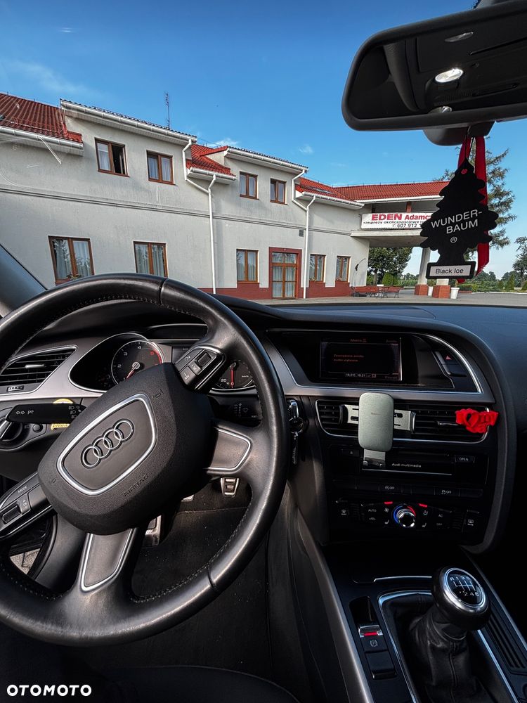 Audi A4 Limousine 2.0 TDI - 8