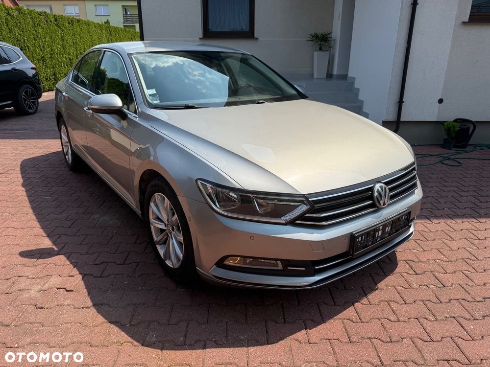 Volkswagen Passat 2.0 TDI (BlueMotion Technology) Highline - 4