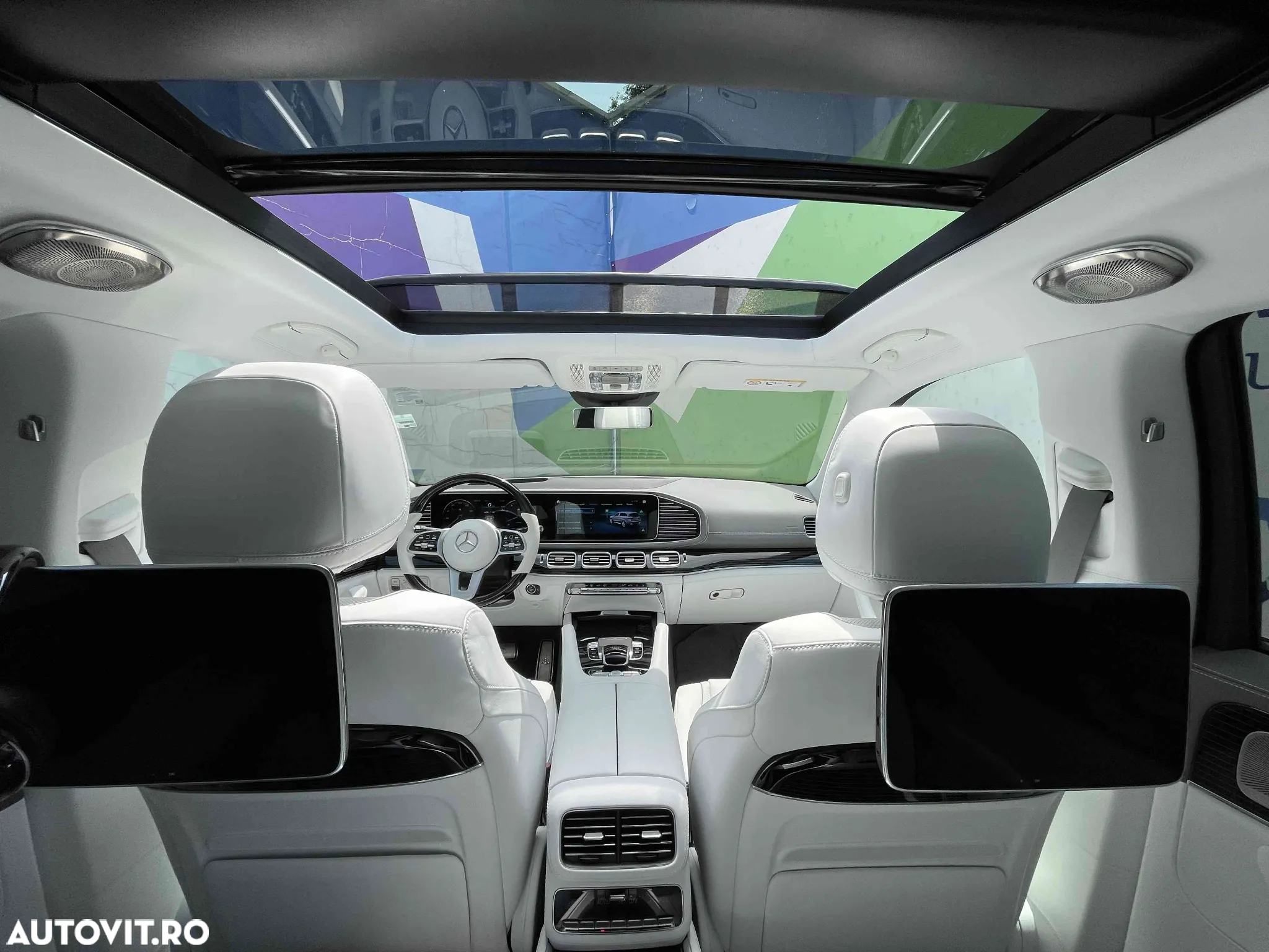 Mercedes-Benz GLS - 17