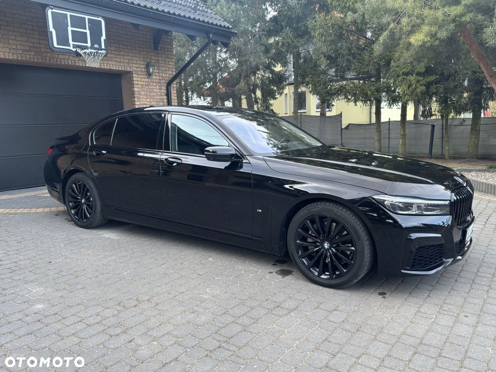BMW Seria 7 740Li - 12
