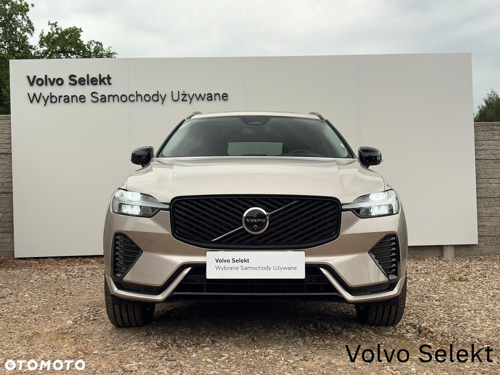 Volvo XC 60 - 4