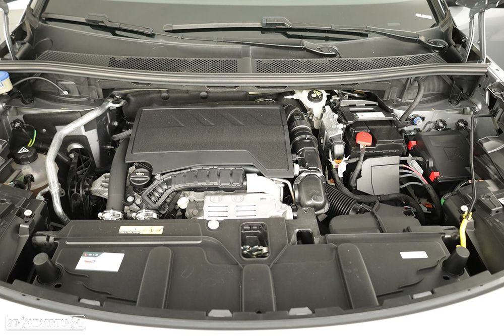 Peugeot 5008 1.2 PureTech Allure Pack EAT8 - 27