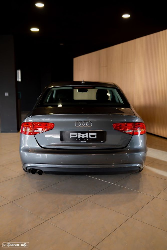 Audi A4 2.0 TDI Advance - 40