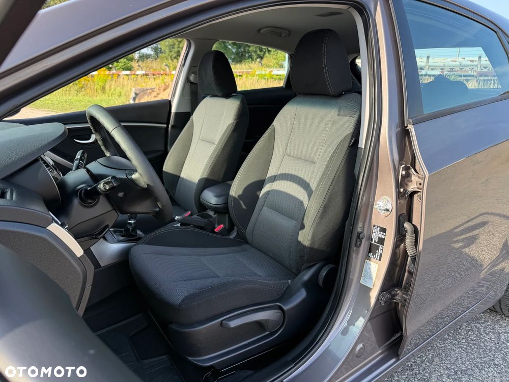 Hyundai i30 1.6 Style - 4