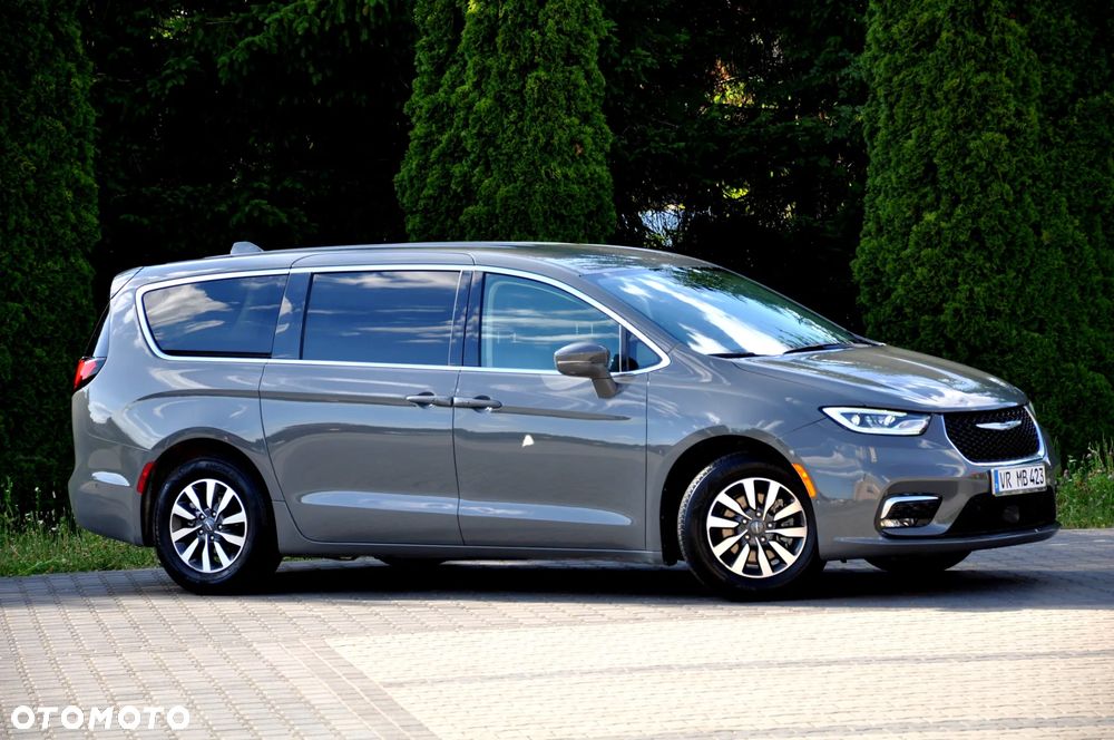 Chrysler Pacifica - 7