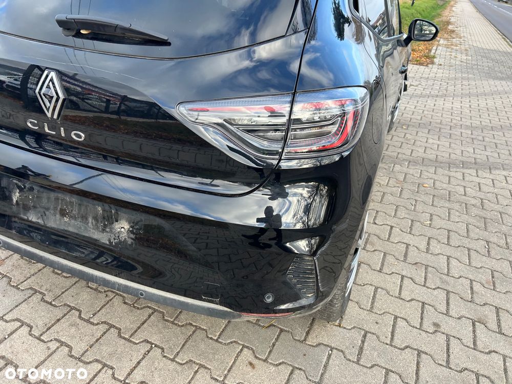 Renault Clio - 36