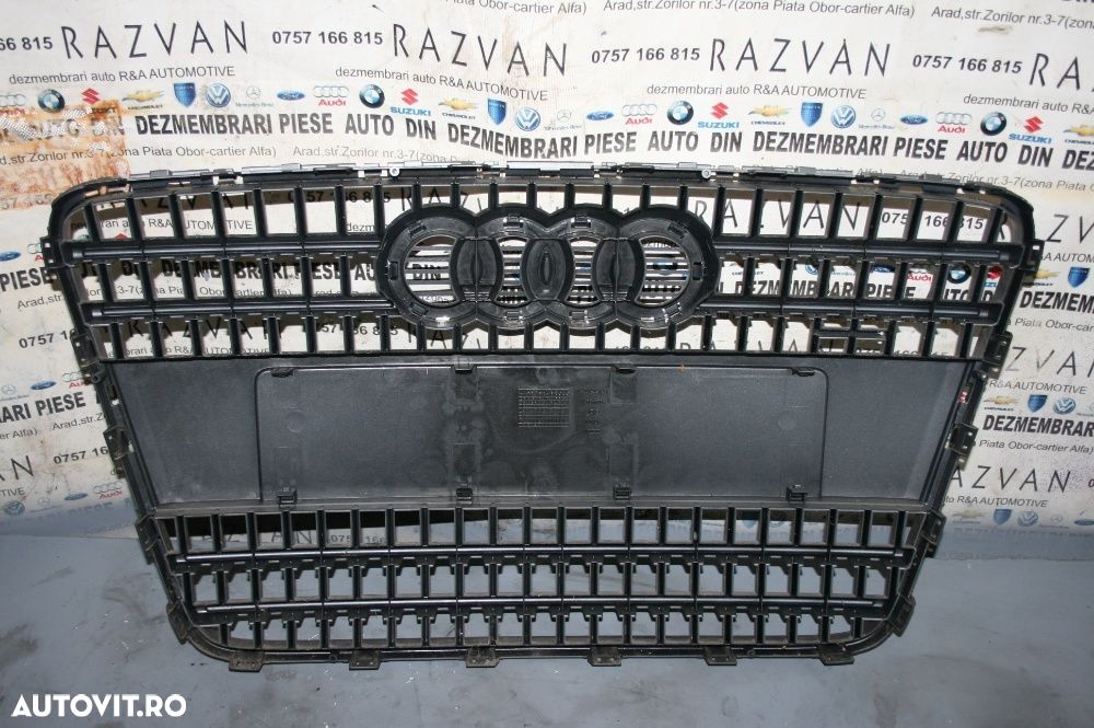 Grila Fata Grila Radiator Audi Q7 Originala Impecabila Fara Defecte - 1