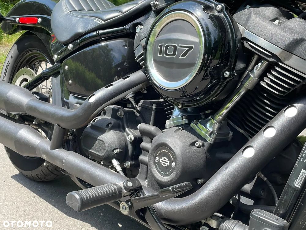 Harley-Davidson Softail Street Bob - 7