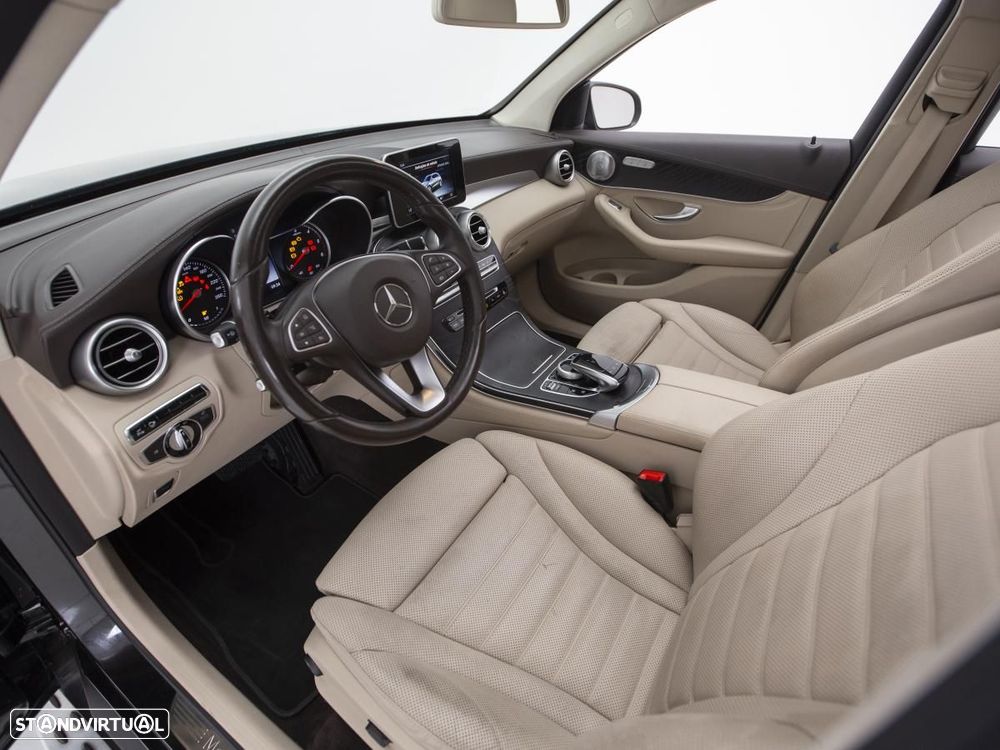 Mercedes-Benz GLC 250 - 11