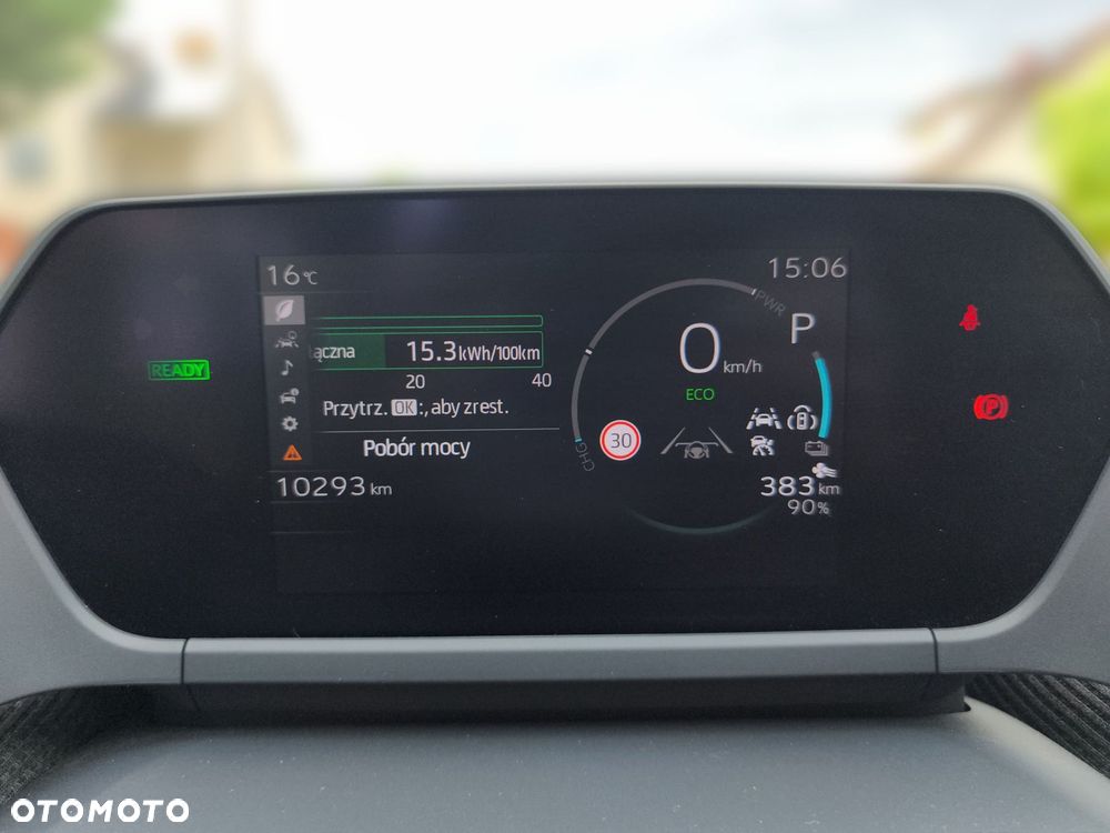 Toyota bZ4X 71.4kWh Prestige - 18