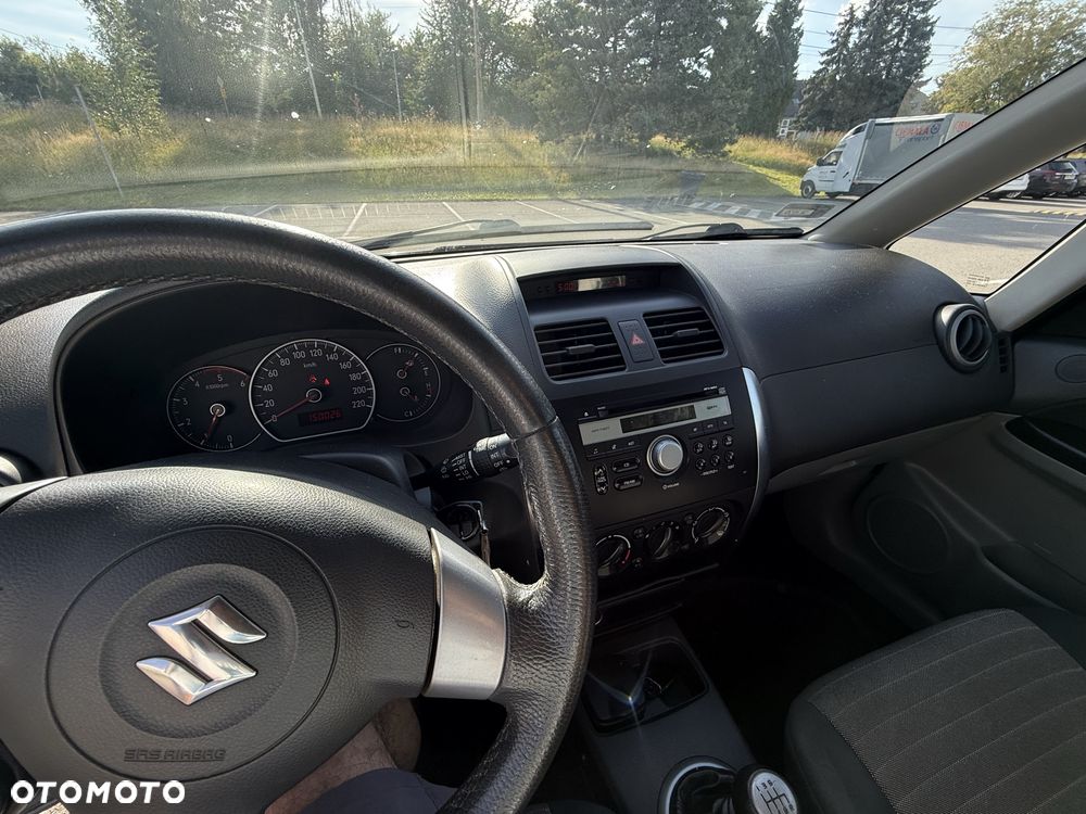 Suzuki SX4 - 5