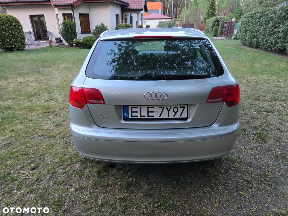 Audi A3 Sportback 1.6 Attraction - 15