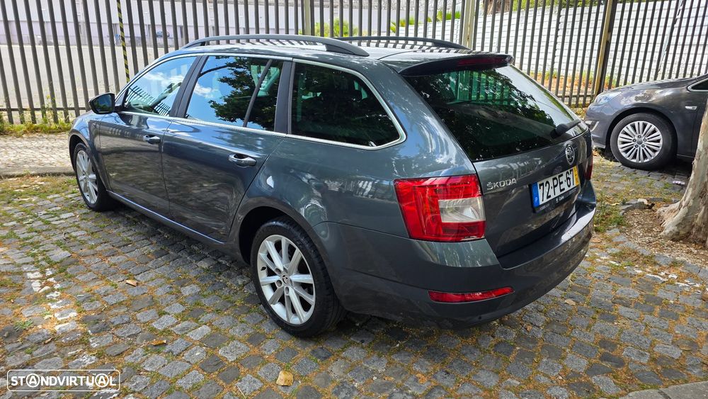 Skoda Octavia Break 1.6 TDi Elegance - 4