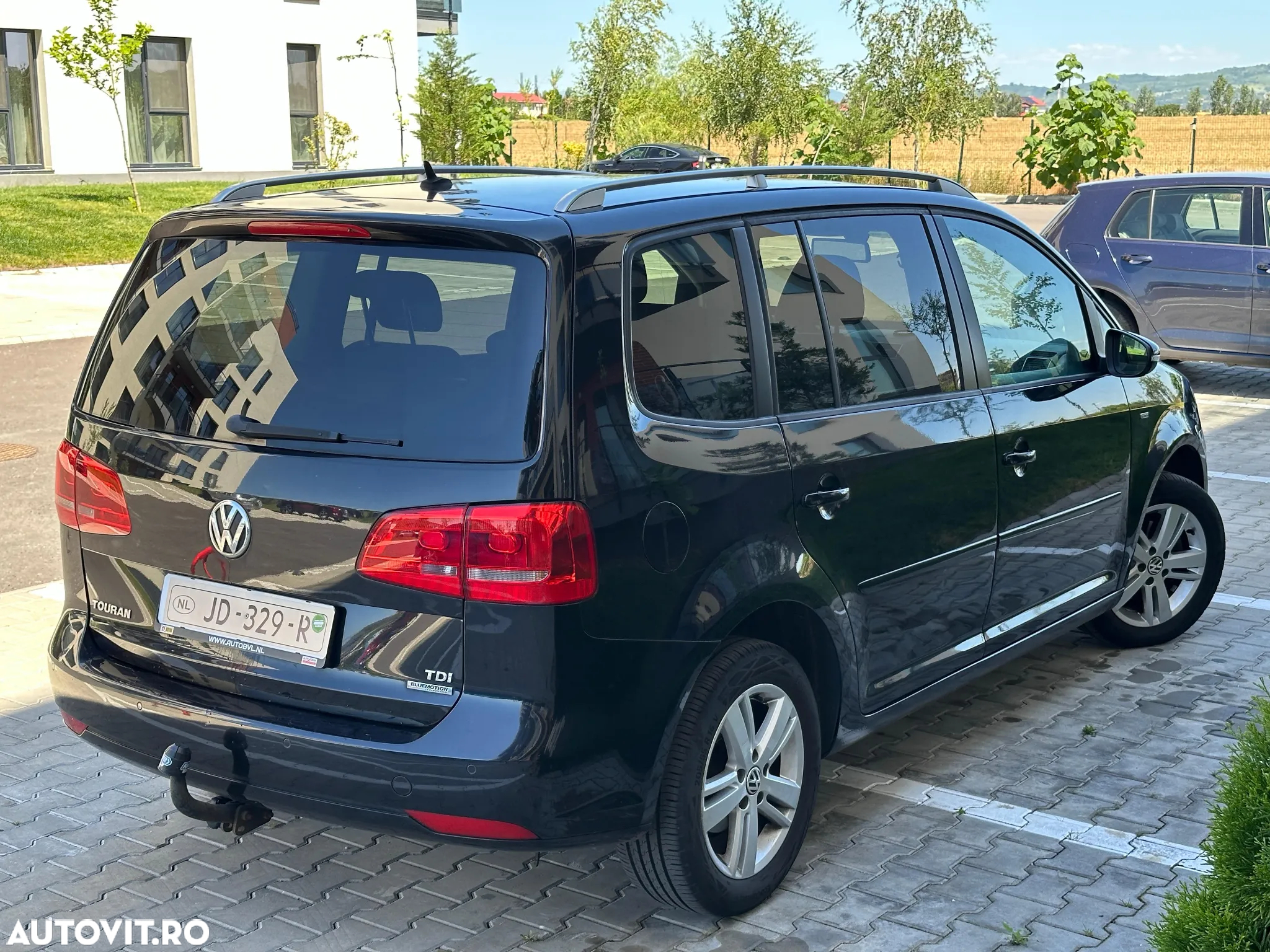 Volkswagen Touran 1.6 TDI DPF MATCH - 6