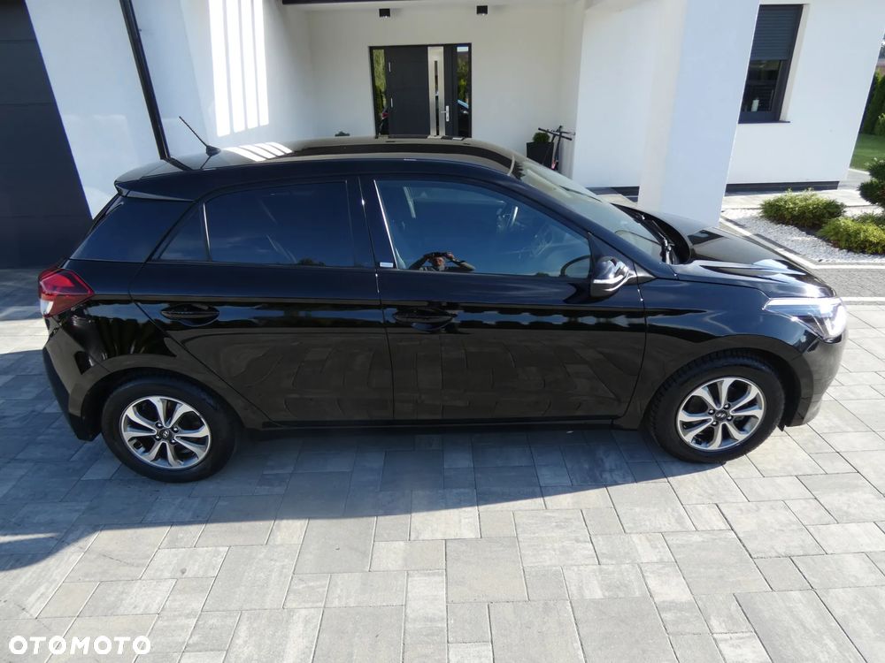 Hyundai i20 1.2 Passion Plus - 8